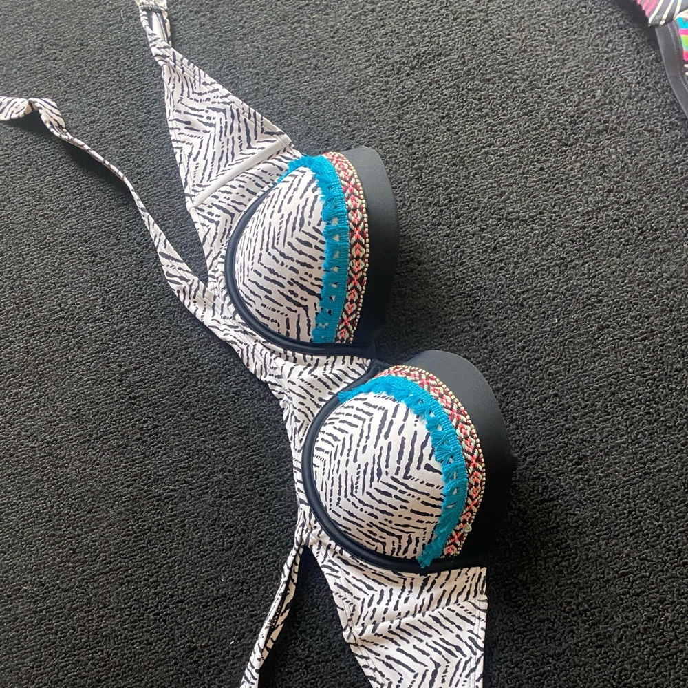 Bathing suit top